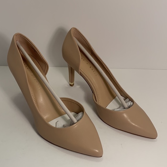 Kelly&Katie Driella Women's Nude/Natural Heels - Picture 3 of 5